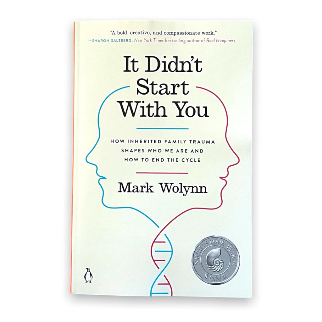 Review It Didn't Start with You – Góc Nhìn Khoa Học Về Chấn Thương Liên Thế Hệ