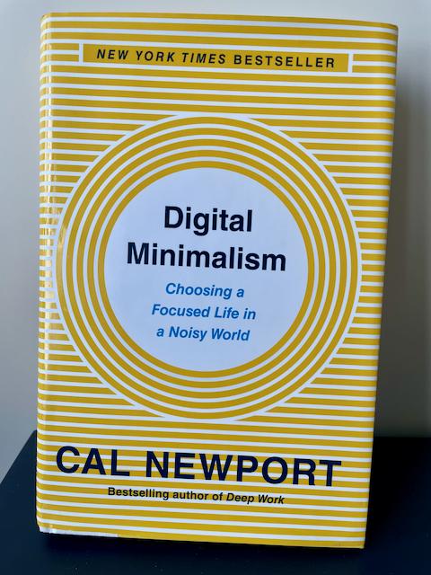 Digital Minimalism – Review sách Cal Newport | Sống tối giản trong thời đại số